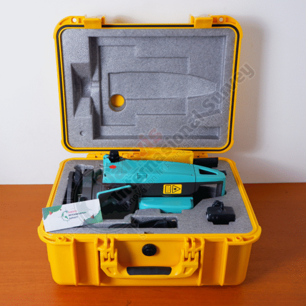 Total Station STEC AXIS 9L is equipped with a 5.0-inch high-resolution touchscreen
