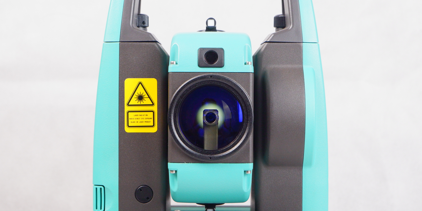 AXIS 9L