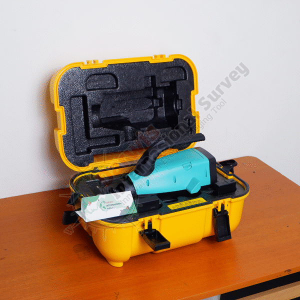 Waterpass STEC DLS-15 Digital Level is a high-precision digital level designed
